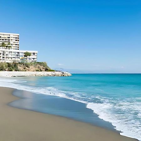 Beautiful Sea Views Apartment Pool & Beach توريمولينوس المظهر الخارجي الصورة