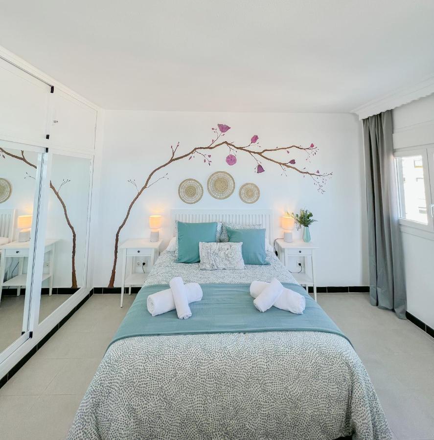 Beautiful Sea Views Apartment Pool & Beach توريمولينوس المظهر الخارجي الصورة