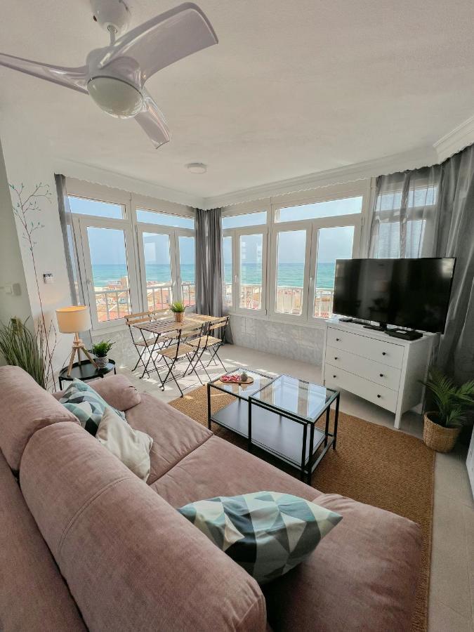 Beautiful Sea Views Apartment Pool & Beach توريمولينوس المظهر الخارجي الصورة
